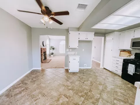 43030 Flag St, Lancaster, CA 93536 photo 8