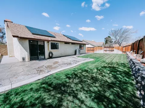 43030 Flag St, Lancaster, CA 93536 photo 23