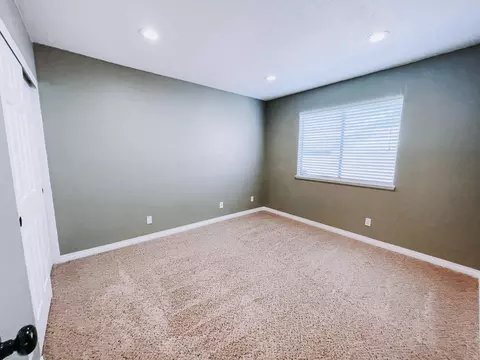 43030 Flag St, Lancaster, CA 93536 photo 14