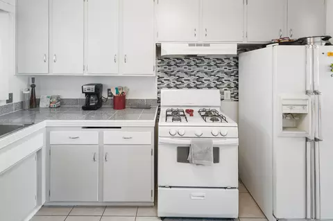 45502 Lorimer Ave, Lancaster, CA 93534 photo 11