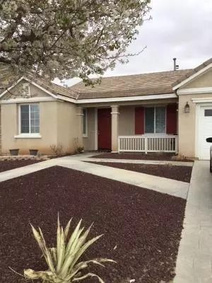 3150 Jackman St W, Lancaster, CA 93536 photo 2