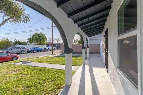 4915 San Luis St E, Compton, CA 90221 photo 21