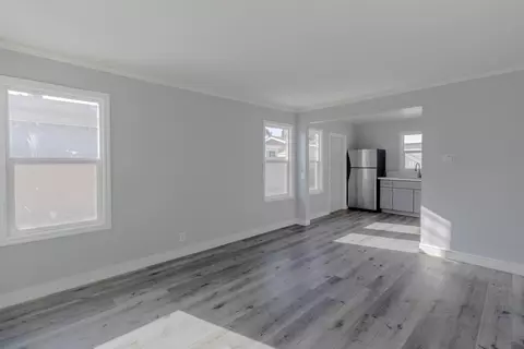 4915 San Luis St E, Compton, CA 90221 photo 11