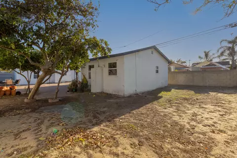4915 San Luis St E, Compton, CA 90221 photo 15