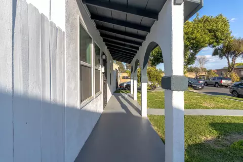4915 San Luis St E, Compton, CA 90221 photo 20