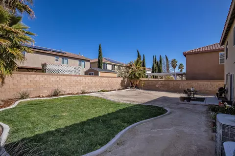43328 Sunny Ln, Lancaster, CA 93536 photo 36