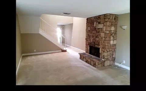 166 Eagle Lane Ln, Palmdale, CA 93551 photo 2