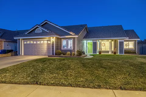 37246 36th St E St E, Palmdale, CA 93550 photo 2