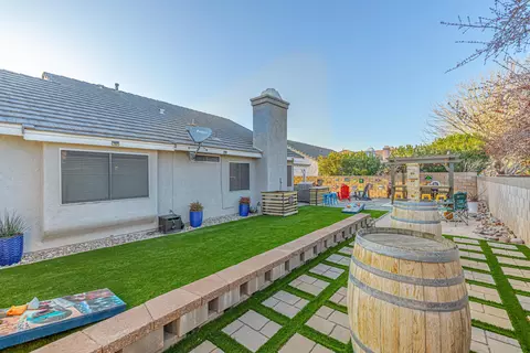 37246 36th St E St E, Palmdale, CA 93550 photo 38