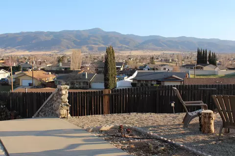 19717 Mesa Dr, Tehachapi, CA 93561 photo 31