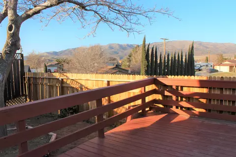 19717 Mesa Dr, Tehachapi, CA 93561 photo 27