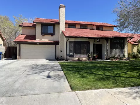 37542 45th St E, Palmdale, CA 93552 photo 1