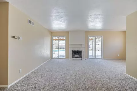 1436 Kettering St W, Lancaster, CA 93534 photo 7
