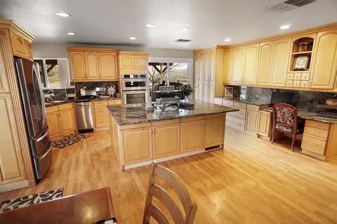 32950 Backacres Rd, Acton, CA 93510 photo 5
