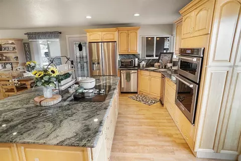 32950 Backacres Rd, Acton, CA 93510 photo 7