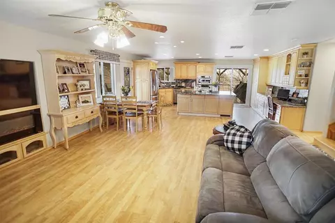 32950 Backacres Rd, Acton, CA 93510 photo 8