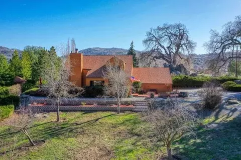 30671 Lower Valley Rd S, Tehachapi, CA 93561 photo 3