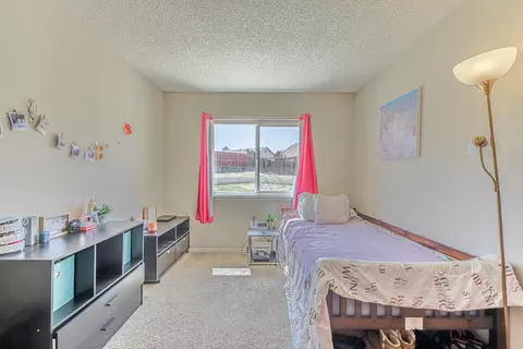 37419 Silk Tree Ln, Palmdale, CA 93550 photo 17