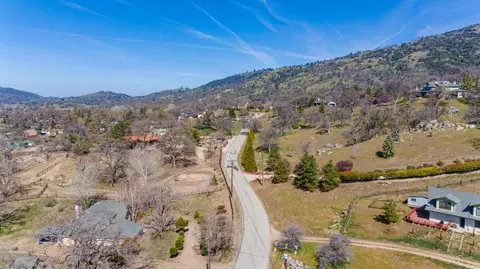 24121 Martingale Way, Tehachapi, CA 93561 photo 20
