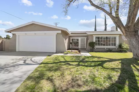 824 Pondera St E, Lancaster, CA 93535 photo 5