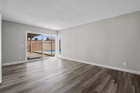 824 Pondera St E, Lancaster, CA 93535 photo 18
