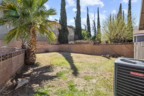 824 Pondera St E, Lancaster, CA 93535 photo 25