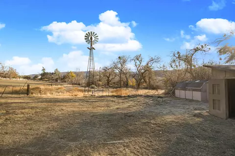 8756 Cache St, Leona Valley, CA 93551 photo 22