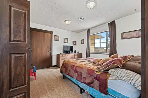 44609 86th St E, Lancaster, CA 93535 photo 9