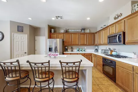 4620 Spice St, Lancaster, CA 93536 photo 7