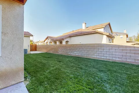 4620 Spice St, Lancaster, CA 93536 photo 48