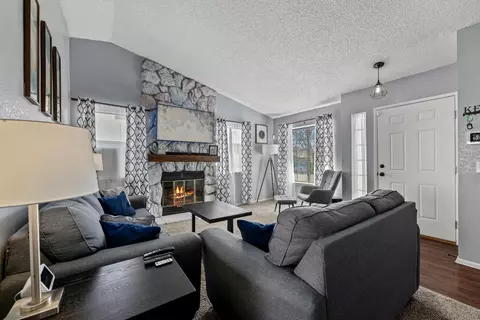 2547 Avenue J2 E, Lancaster, CA 93535 photo 5
