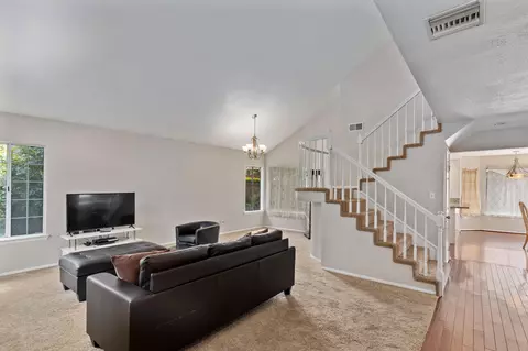 43429 Carpenter Dr, Lancaster, CA 93535 photo 7