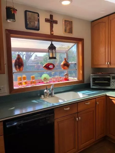 1851 Barnes St, Simi Valley, CA 93063 photo 16