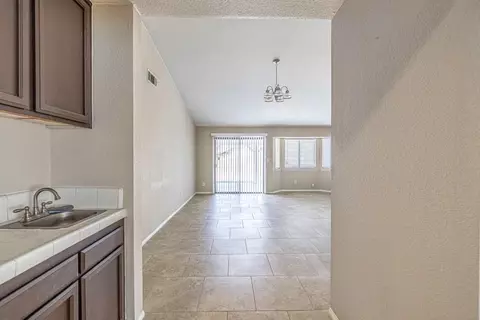 3105 Golfwood Ct, Lancaster, CA 93536 photo 10