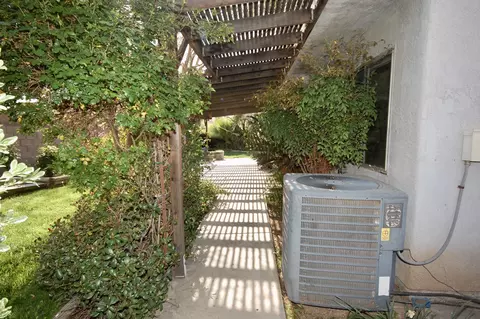 1630 Bisbee Pl, Lancaster, CA 93535 photo 22