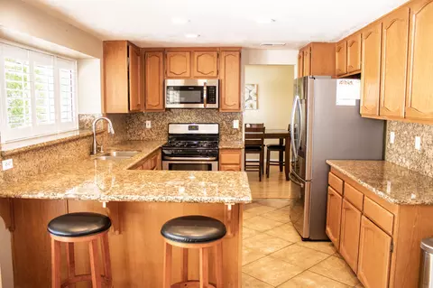 44027 Heath Ct, Lancaster, CA 93535 photo 10