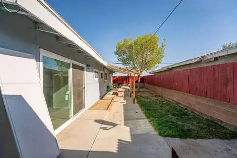 44960 Foxton Ave, Lancaster, CA 93535 photo 18