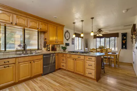 4630 Fairlane St, Acton, CA 93510 photo 10