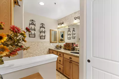 4630 Fairlane St, Acton, CA 93510 photo 22