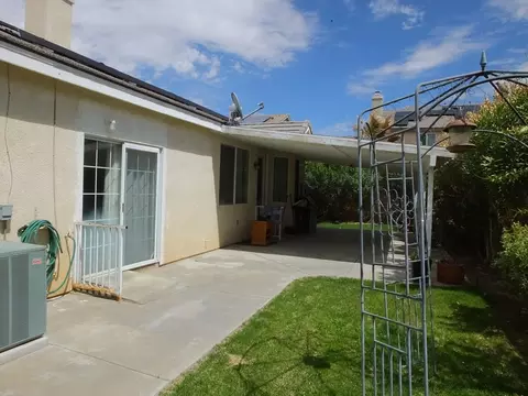 3244 Ashton Pl, Lancaster, CA 93536 photo 10