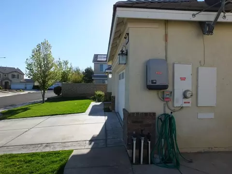 3244 Ashton Pl, Lancaster, CA 93536 photo 6