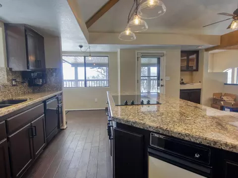 24601 Paramount Dr, Tehachapi, CA 93561 photo 13