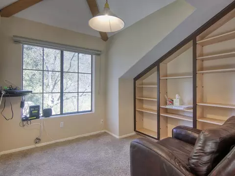 24601 Paramount Dr, Tehachapi, CA 93561 photo 17