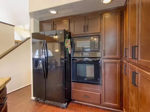 24601 Paramount Dr, Tehachapi, CA 93561 photo 12
