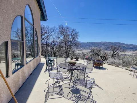 24601 Paramount Dr, Tehachapi, CA 93561 photo 45