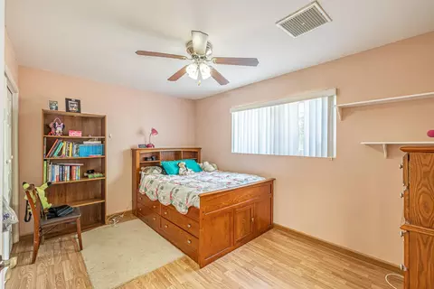 42605 7th St E, Lancaster, CA 93535 photo 17