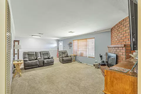 42605 7th St E, Lancaster, CA 93535 photo 23