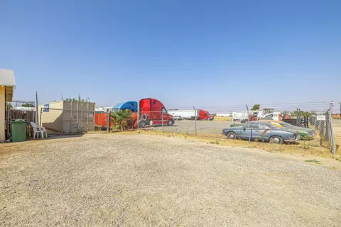 42605 7th St E, Lancaster, CA 93535 photo 31