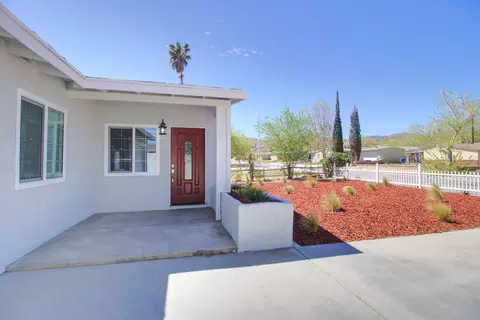 38850 Juniper Tree Rd, Palmdale, CA 93551 photo 3