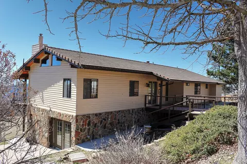 29540 Starland Dr, Tehachapi, CA 93561 photo 17